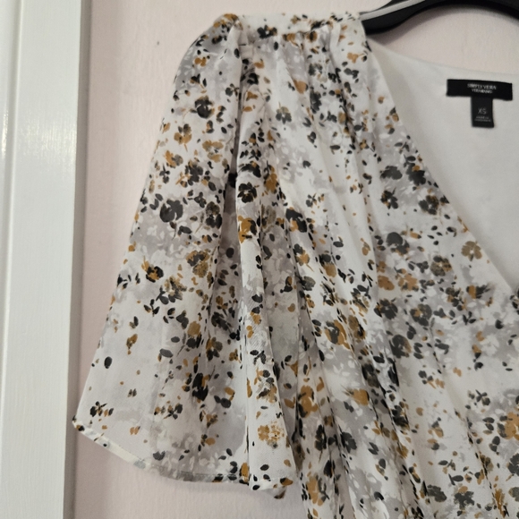 💋 5 for $25 Simply Vera Dress - Picture 5 of 8